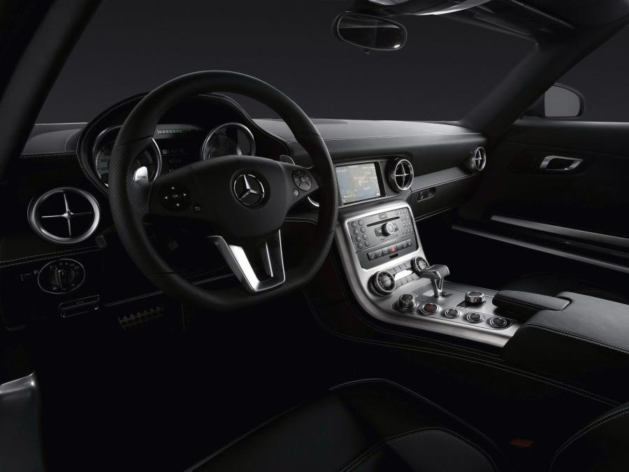 Mercedes-Benz SLS AMG 2010 года  (фото 502 из 526)